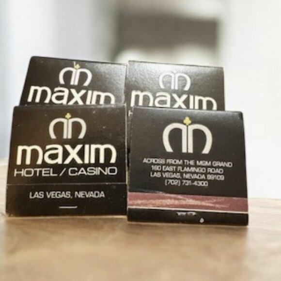 Vintage Las Vegas Matchbook Lot Stardust Mint Maxim Fremont 37 Most Are Unstruck - Picture 14 of 15